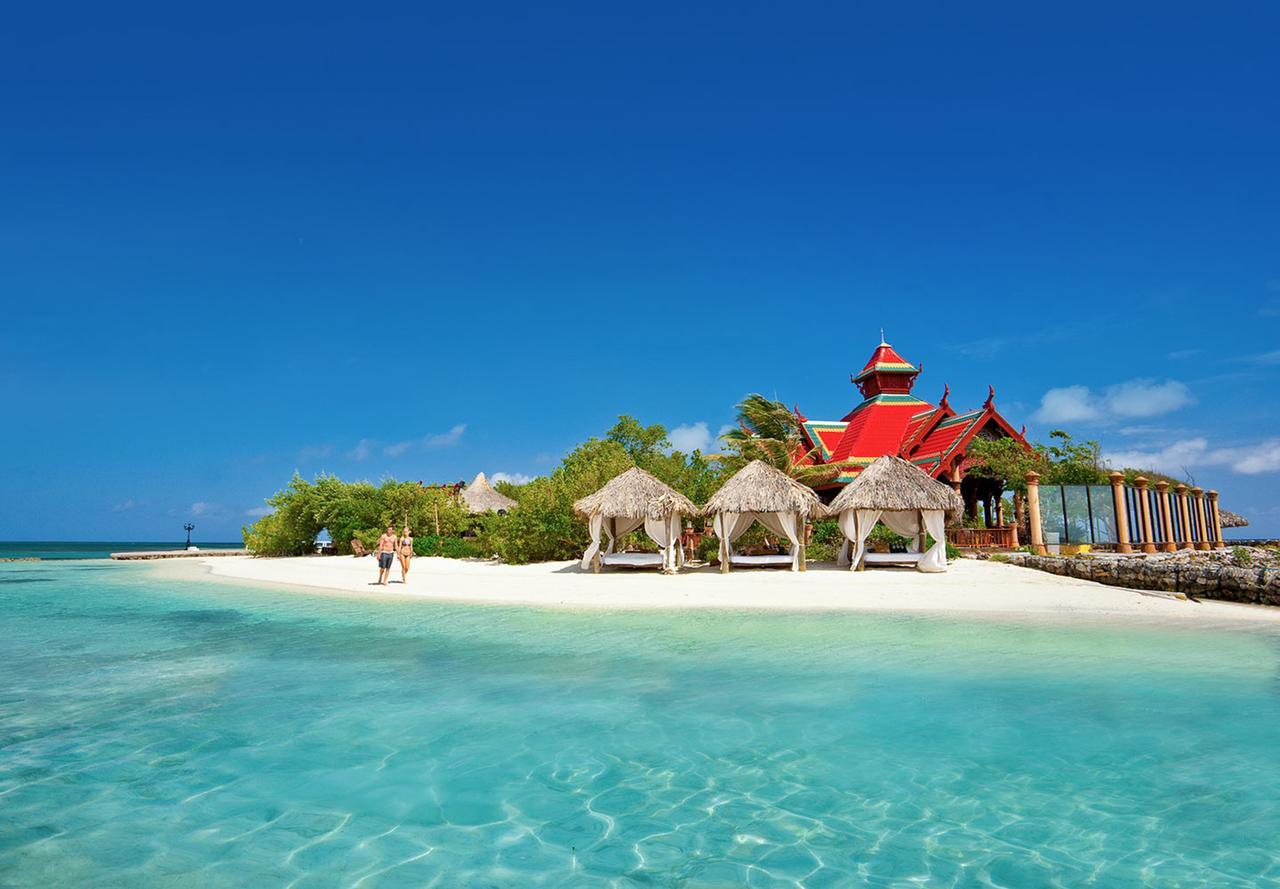 Sandals Royal Caribbean All Inclusive Resort & Private Island - Couples Only Montego Bay Esterno foto